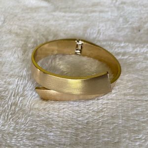 10/$10 Gold Plated Cuff